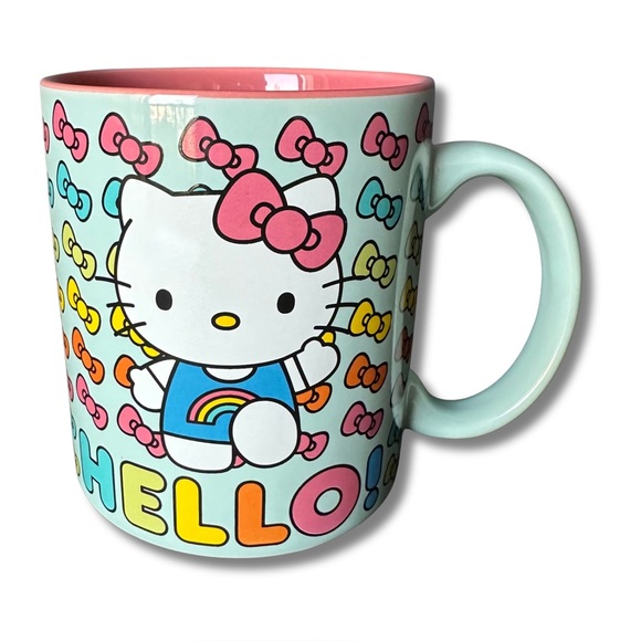 Hello Kitty Other - Hello Kitty 20 oz. Mug with multi colored bows
